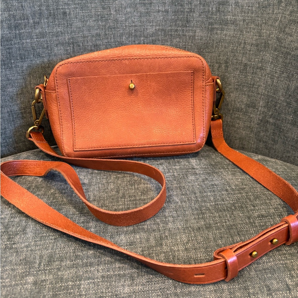 Madewell small crossbody brown leather bag